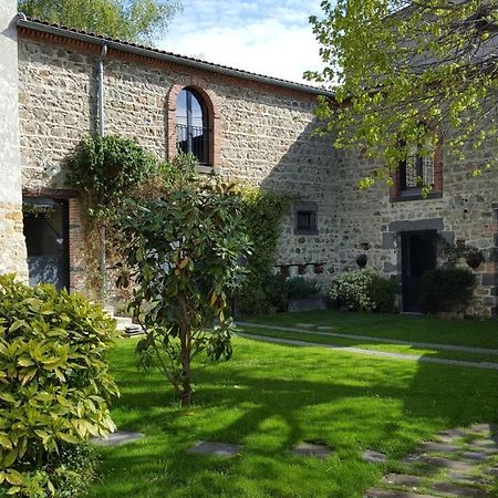 Altamica Bed & Breakfast Cournon-d'Auvergne Bagian luar foto